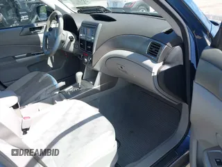 2010 Subaru Forester X Premium с VIN JF2SH6CC4AH797075, выставлен на аукционе IAAI как лот 42322590 с пробегом 214 976 миль миль и . История ставок и продаж доступна на DreamBid. Изображение 5.