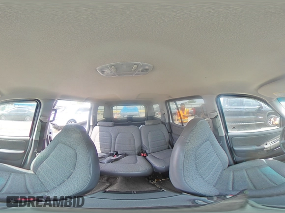 2002 Ford Explorer XLS with VIN 1FMZU62EX2ZA07586, listed as a Copart auction lot 58059385 with 260,091 mi miles and Salvage title. Bid and sale history available at DreamBid. Image 15.