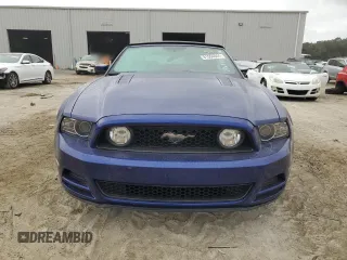 2014 Ford Mustang GT z VIN 1ZVBP8FF6E5330943, wystawiony jako Copart lot #82858274 z przebiegiem 50 701 mil mil oraz Szkoda całkowita • Salvage title. Historia ofert i sprzedaży dostępna na DreamBid. Obrazek 5.