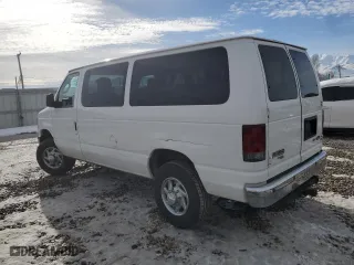 2009 Ford Econoline Wagon XL with VIN 1FBNE31L69DA72252, listed as a Copart auction lot 38618574 with 0 mi miles and Salvage Title. Bid and sale history available at carsss.com. Image 2.