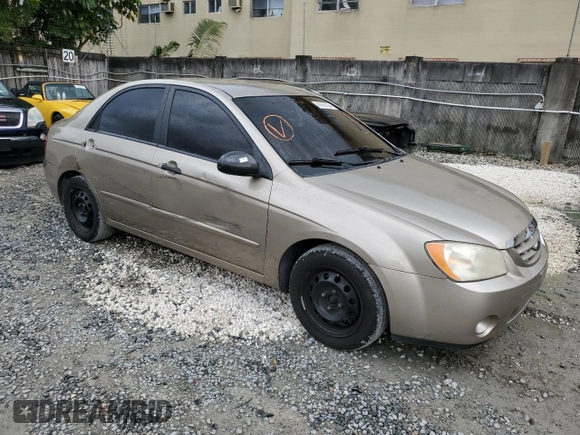 2006 Kia Spectra EX with VIN KNAFE121465238207, listed as a Copart auction lot 45762324 with 135,860 mi miles and Non Repairable. Bid and sale history available at carsss.com. Image 4.