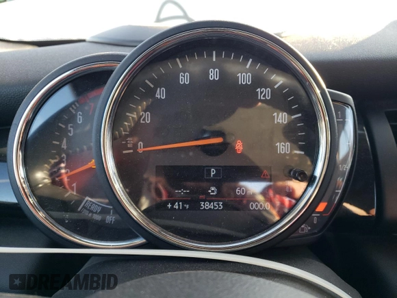 2018 MINI Convertible Cooper S with VIN WMWWG9C59J3C82656, listed as a Copart auction lot 84697254 with 38,453 mi miles and Salvage Title. Bid and sale history available at carsss.com. Image 9.
