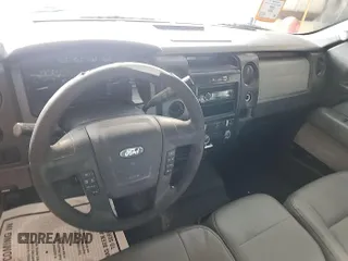 2014 Ford F-150 XL z VIN 1FTFX1CF8EKE37672, wystawiony jako IAAI lot #42585597 z przebiegiem 171 278 mil mil oraz . Historia ofert i sprzedaży dostępna na DreamBid. Obrazek 26.