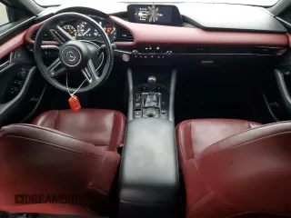2021 Mazda 3 Premium Plus z VIN JM1BPBNY0M1326508, wystawiony jako Copart lot #83236614 z przebiegiem 66 686 mil mil oraz Szkoda całkowita • Salvage title. Historia ofert i sprzedaży dostępna na DreamBid. Obrazek 8.