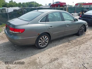 2008 Hyundai Azera Limited с VIN KMHFC46F78A265293, выставлен на аукционе IAAI как лот 42443280 с пробегом 183 430 миль миль и . История ставок и продаж доступна на DreamBid. Изображение 4.