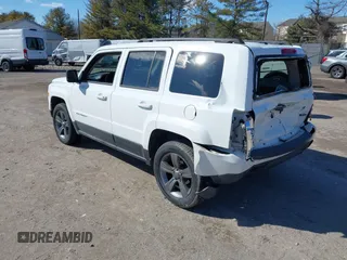 2015 Jeep Patriot High Altitude with VIN 1C4NJRFB8FD270157, listed as a IAAI auction lot 41634010 with 87,662 mi miles and . Bid and sale history available at carsss.com. Image 3.