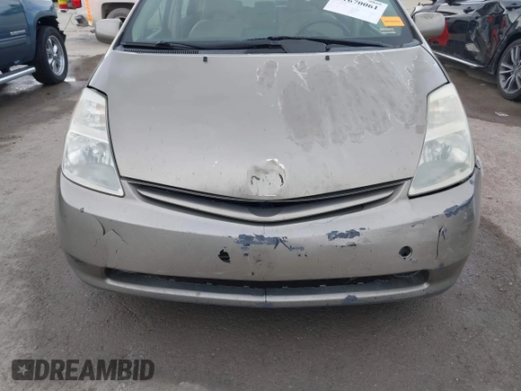 2004 Toyota Prius with VIN JTDKB22UX40033849, listed as a IAAI auction lot 41670061 with 299,999 mi miles and . Bid and sale history available at DreamBid. Image 17.