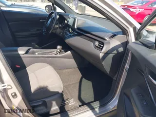 2018 Toyota C-HR XLE with VIN NMTKHMBX1JR062782, listed as a IAAI auction lot 41540049 with 56,172 mi miles. Bid and sale history available at carsss.com. Image 5.