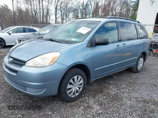 2005 Toyota Sienna CE with VIN 5TDZA23C55S375389, listed as a IAAI auction lot 42082835 with 243,028 mi miles. Bid and sale history available at carsss.com. Image 2.