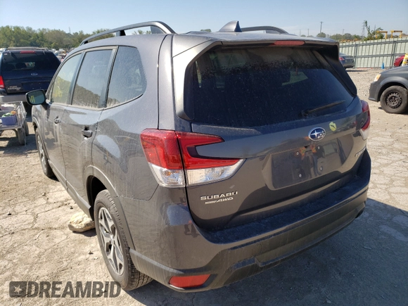 2020 Subaru Forester Premium with VIN JF2SKAJCXLH467435, listed as a Copart auction lot 53973331 with 6,070 mi miles and Salvage Title. Bid and sale history available at carsss.com. Image 3.