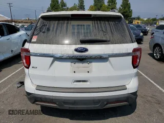 2019 Ford Explorer XLT z VIN 1FM5K7D83KGB28747, wystawiony jako Copart lot #71127864 z przebiegiem 127 986 mil mil oraz Szkoda całkowita • Salvage title. Historia ofert i sprzedaży dostępna na DreamBid. Obrazek 6.