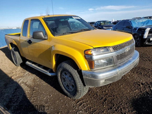 2007 Chevrolet Colorado Work Truck with VIN 1GCDT19E878128544, listed as a Copart auction lot 46580445 with 204,278 mi miles and Clean Title. Bid and sale history available at carsss.com. Image 4.