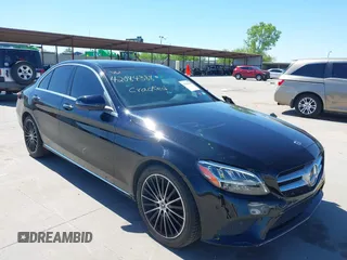2021 Mercedes-Benz C 300 z VIN W1KWF8DB0MR618283, wystawiony jako IAAI lot #42084388 z przebiegiem 66 565 mil mil oraz . Historia ofert i sprzedaży dostępna na DreamBid. Obrazek 1.