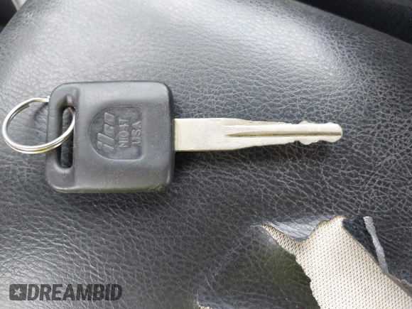 2014 Nissan Sentra SR with VIN 3N1AB7APXEY258707, listed as a IAAI auction lot 42112921 with 137,028 mi miles and . Bid and sale history available at DreamBid. Image 11.