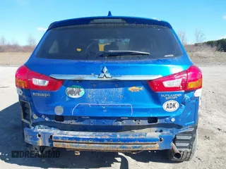 2019 Mitsubishi Outlander Sport ES 2.0 with VIN JA4AR3AU9KU028561, listed as a IAAI auction lot 41890996 with 122,409 mi miles. Bid and sale history available at carsss.com. Image 17.