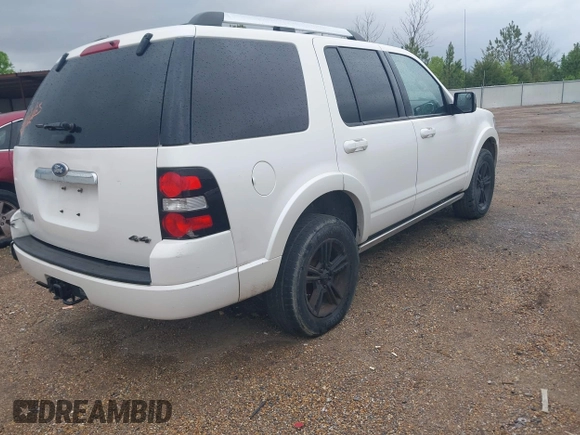 2010 Ford Explorer Limited with VIN 1FMEU7F89AUA75768, listed as a IAAI auction lot 41799783 with 224,293 mi miles. Bid and sale history available at carsss.com. Image 4.