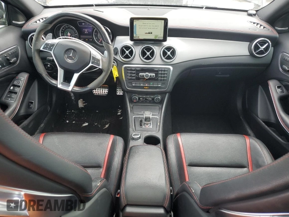 2015 Mercedes-Benz GLA 45 AMG z VIN WDDTG5CB9FJ056868, wystawiony jako Copart lot #41579235 z przebiegiem 84 147 mil mil oraz Szkoda całkowita • Salvage title. Historia ofert i sprzedaży dostępna na DreamBid. Obrazek 8.