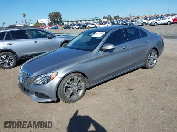 2015 Mercedes-Benz C 300 z VIN 55SWF4JB7FU049897, wystawiony jako IAAI lot #41795671 z przebiegiem 137 194 mil mil oraz . Historia ofert i sprzedaży dostępna na DreamBid. Obrazek 17.