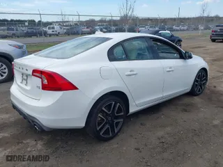 2017 Volvo S60 Dynamic with VIN YV126MFL3H2435704, listed as a IAAI auction lot 41863511 with 1 mi miles. Bid and sale history available at carsss.com. Image 4.