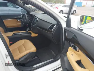 2018 Volvo XC90 Momentum with VIN YV4A22PK2J1202199, listed as a IAAI auction lot 41898147 with 82,161 mi miles and . Bid and sale history available at DreamBid. Image 5.