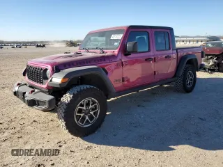 2024 Jeep Gladiator Rubicon z VIN 1C6JJTBG1RL130871, wystawiony jako Copart lot #42115115 z przebiegiem 1 711 mil mil oraz Szkoda całkowita • Salvage title. Historia ofert i sprzedaży dostępna na DreamBid. Obrazek 1.