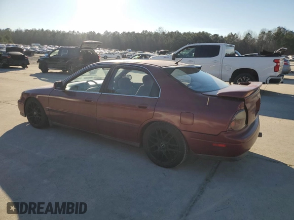 1995 Honda Accord LX with VIN JHMCD563XSC052199, listed as a Copart auction lot 45469205 with 333,643 mi miles and Salvage Title. Bid and sale history available at carsss.com. Image 2.