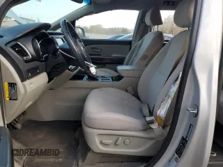 2019 Kia Sedona EX with VIN KNDMB5C10K6459218, listed as a Copart auction lot 53907475 with 148,491 mi miles and Clean Title. Bid and sale history available at carsss.com. Image 7.