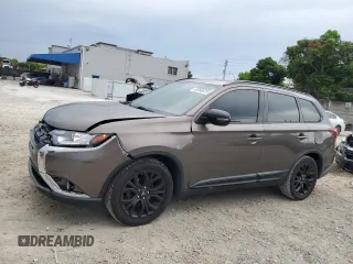 2018 Mitsubishi Outlander SE z VIN JA4AD3A38JZ034634, wystawiony jako Copart lot #63086875 z przebiegiem 93 832 mil mil oraz Szkoda całkowita • Salvage title. Historia ofert i sprzedaży dostępna na DreamBid. Obrazek 1.