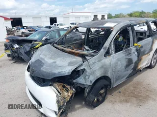 2015 Toyota Sienna L with VIN 5TDZK3DC2FS538700, listed as a IAAI auction lot 42180289 with Not provided miles and . Bid and sale history available at DreamBid. Image 6.