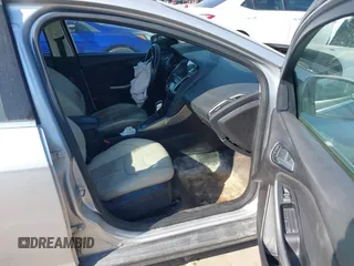 2017 Ford Focus Titanium with VIN 1FADP3J25HL268315, listed as a IAAI auction lot 41606289 with Not provided miles and . Bid and sale history available at DreamBid. Image 5.