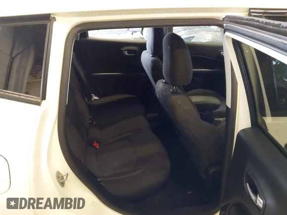 2018 Jeep Compass Sport with VIN 3C4NJCAB6JT124198, listed as a IAAI auction lot 41192196 with 104,557 mi miles. Bid and sale history available at carsss.com. Image 8.