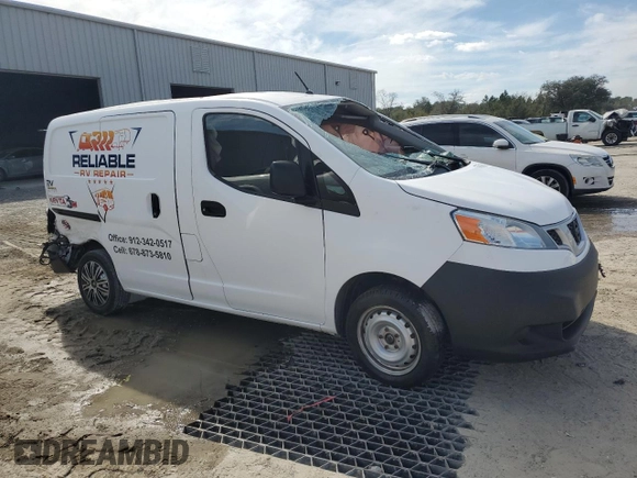 2018 Nissan NV200 S z VIN 3N6CM0KN9JK690414, wystawiony jako Copart lot #48488245 z przebiegiem 180 402 mil mil oraz Szkoda całkowita • Salvage title. Historia ofert i sprzedaży dostępna na DreamBid. Obrazek 4.