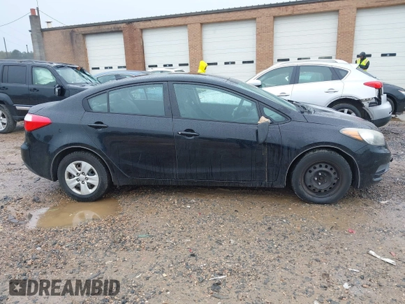 2014 Kia Forte LX with VIN KNAFK4A60E5171921, listed as a IAAI auction lot 41863618 with 105,076 mi miles. Bid and sale history available at carsss.com. Image 13.