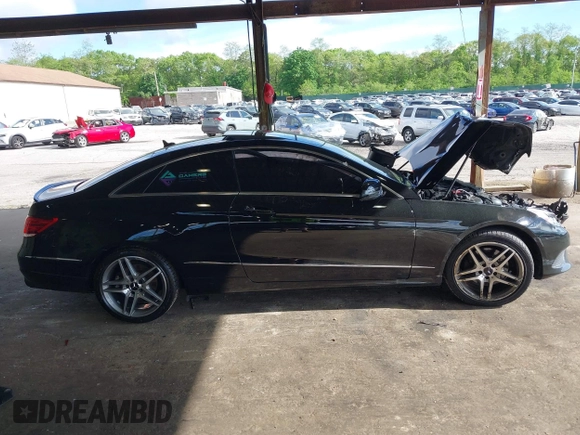 2014 Mercedes-Benz E 350 with VIN WDDKJ8JB1EF286035, listed as a IAAI auction lot 42289616 with 147,814 mi miles and . Bid and sale history available at DreamBid. Image 13.