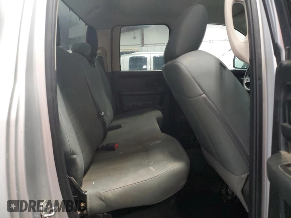 2018 Ram 1500 Express z VIN 1C6RR7FGXJS215702, wystawiony jako Copart lot #51058425 z przebiegiem 183 199 mil mil oraz Szkoda całkowita • Salvage title. Historia ofert i sprzedaży dostępna na DreamBid. Obrazek 11.