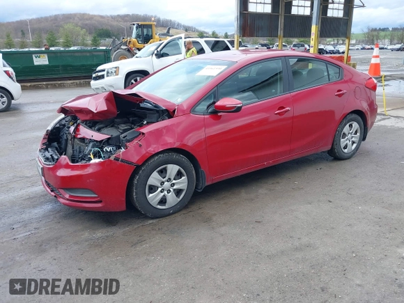 2015 Kia Forte LX with VIN KNAFX4A69F5427203, listed as a IAAI auction lot 41961590 with 176,599 mi miles. Bid and sale history available at carsss.com. Image 17.