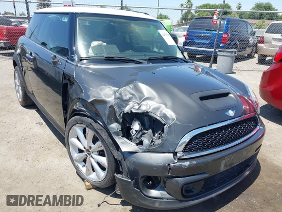 2013 MINI Hardtop S with VIN WMWSV3C52DT396453, listed as a IAAI auction lot 42583892 with 143,190 mi miles and . Bid and sale history available at DreamBid. Image 6.