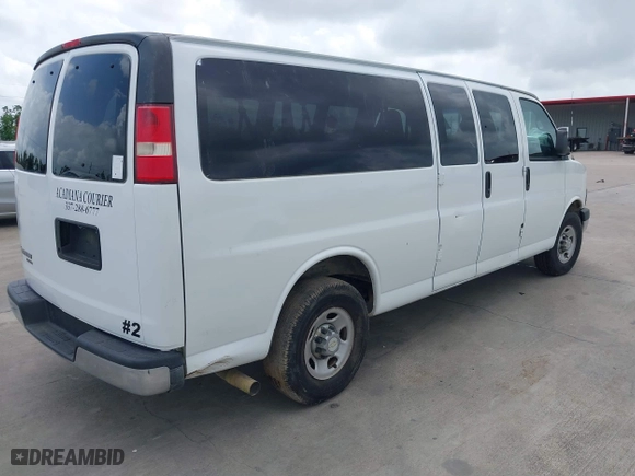 2012 Chevrolet Express Passenger 1LT with VIN 1GAZG1FG9C1129455, listed as a IAAI auction lot 42105765 with 150,090 mi miles. Bid and sale history available at carsss.com. Image 4.