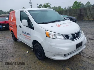 2016 Nissan NV200 S z VIN 3N6CM0KN2GK693275, wystawiony jako IAAI lot #42318615 z przebiegiem 134 291 mil mil oraz . Historia ofert i sprzedaży dostępna na DreamBid. Obrazek 1.