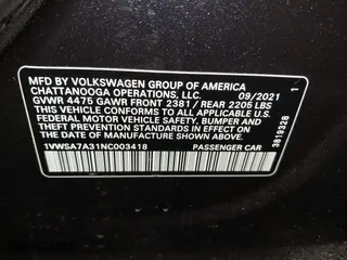 2022 Volkswagen Passat 2.0T SE with VIN 1VWSA7A31NC003418, listed as a IAAI auction lot 41608219 with 76,591 mi miles. Bid and sale history available at carsss.com. Image 9.