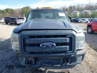 2013 Ford Super Duty F-250 SRW XL with VIN 1FT7W2A61DEA81188, listed as a IAAI auction lot 41742323 with 5 mi miles. Bid and sale history available at carsss.com. Image 12.