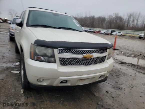 2008 Chevrolet Avalanche LTZ with VIN 3GNFK123X8G264763, listed as a Copart auction lot 43169685 with 178,469 mi miles and Salvage Title. Bid and sale history available at carsss.com. Image 5.