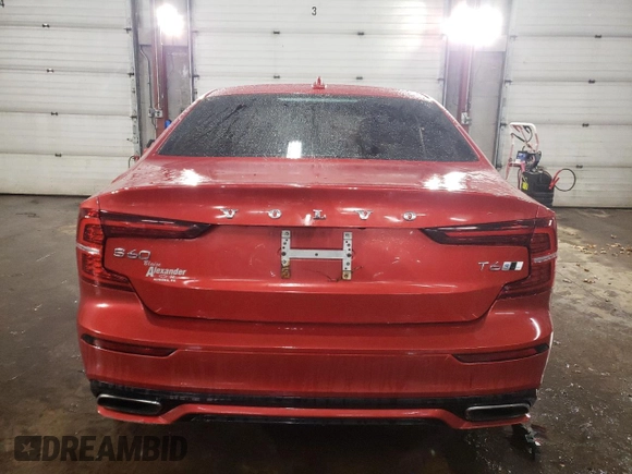 2019 Volvo S60 R-Design with VIN 7JRA22TM3KG007058, listed as a Copart auction lot 42963715 with 0 mi miles and Salvage Title. Bid and sale history available at carsss.com. Image 6.