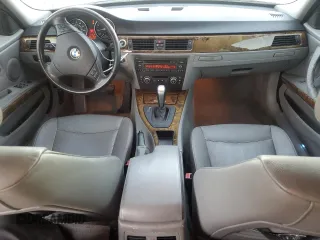 2008 BMW 3 Series 328i with VIN WBAVA375X8NL49605, listed as a Copart auction lot 41997085 with 164,105 mi miles and Salvage Title. Bid and sale history available at DreamBid. Image 8.