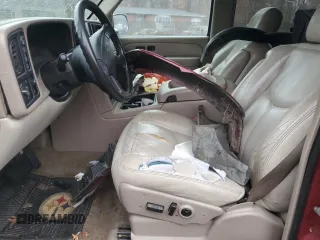 2005 Chevrolet Suburban LS with VIN 3GNFK16Z15G262541, listed as a Copart auction lot 82998944 with 0 mi miles and Salvage Title. Bid and sale history available at carsss.com. Image 7.