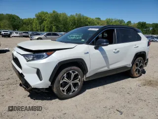 2021 Toyota RAV4 XSE with VIN JTMEB3FV1MD042213, listed as a Copart auction lot 53041435 with 55,584 mi miles and Salvage title. Bid and sale history available at DreamBid. Image 1.