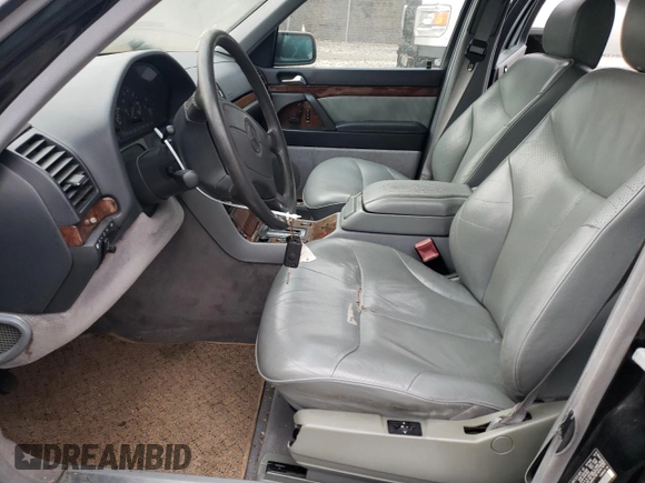 1993 Mercedes-Benz 500 с VIN WDBGA51E7PA109156, выставлен на аукционе Copart как лот 86609194 с пробегом 137 885 миль миль и Чистый • Clean title. История ставок и продаж доступна на DreamBid. Изображение 7.
