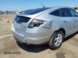2012 Honda Crosstour EX z VIN 5J6TF1H39CL007221, wystawiony jako IAAI lot #42233029 z przebiegiem 140 421 mil mil oraz . Historia ofert i sprzedaży dostępna na DreamBid. Obrazek 6.