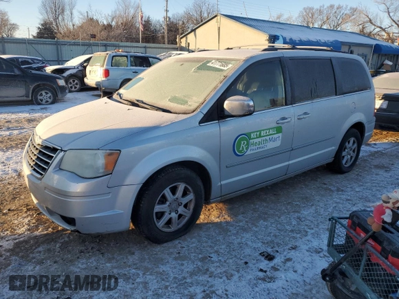 2010 Chrysler Town & Country Touring with VIN 2A4RR5DX8AR207111, listed as a Copart auction lot 41771685 with 196,743 mi miles and Salvage Title. Bid and sale history available at carsss.com. Image 1.