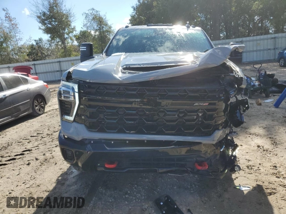 2025 Chevrolet Silverado 3500HD High Country with VIN 1GC4KYEY5SF156687, listed as a Copart auction lot 83907844 with 0 mi miles and Non Repairable. Bid and sale history available at carsss.com. Image 5.
